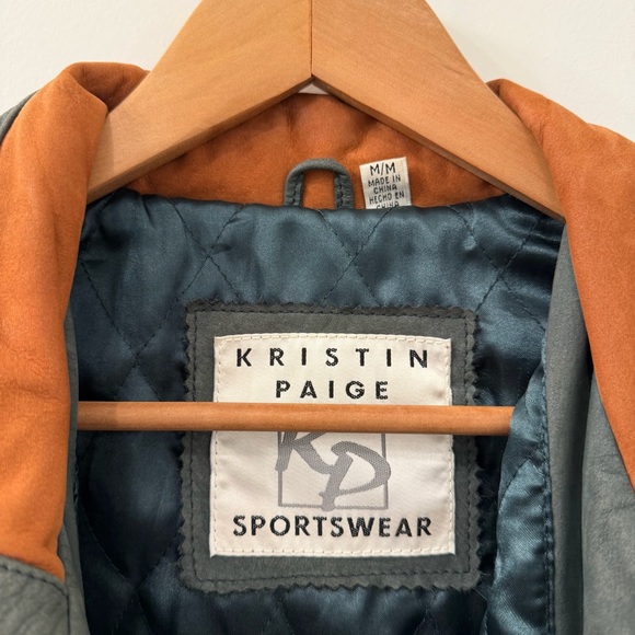 Vintage Women’s 100% Leather Jacket Oversized 90s Coat - Picture 7 of 10